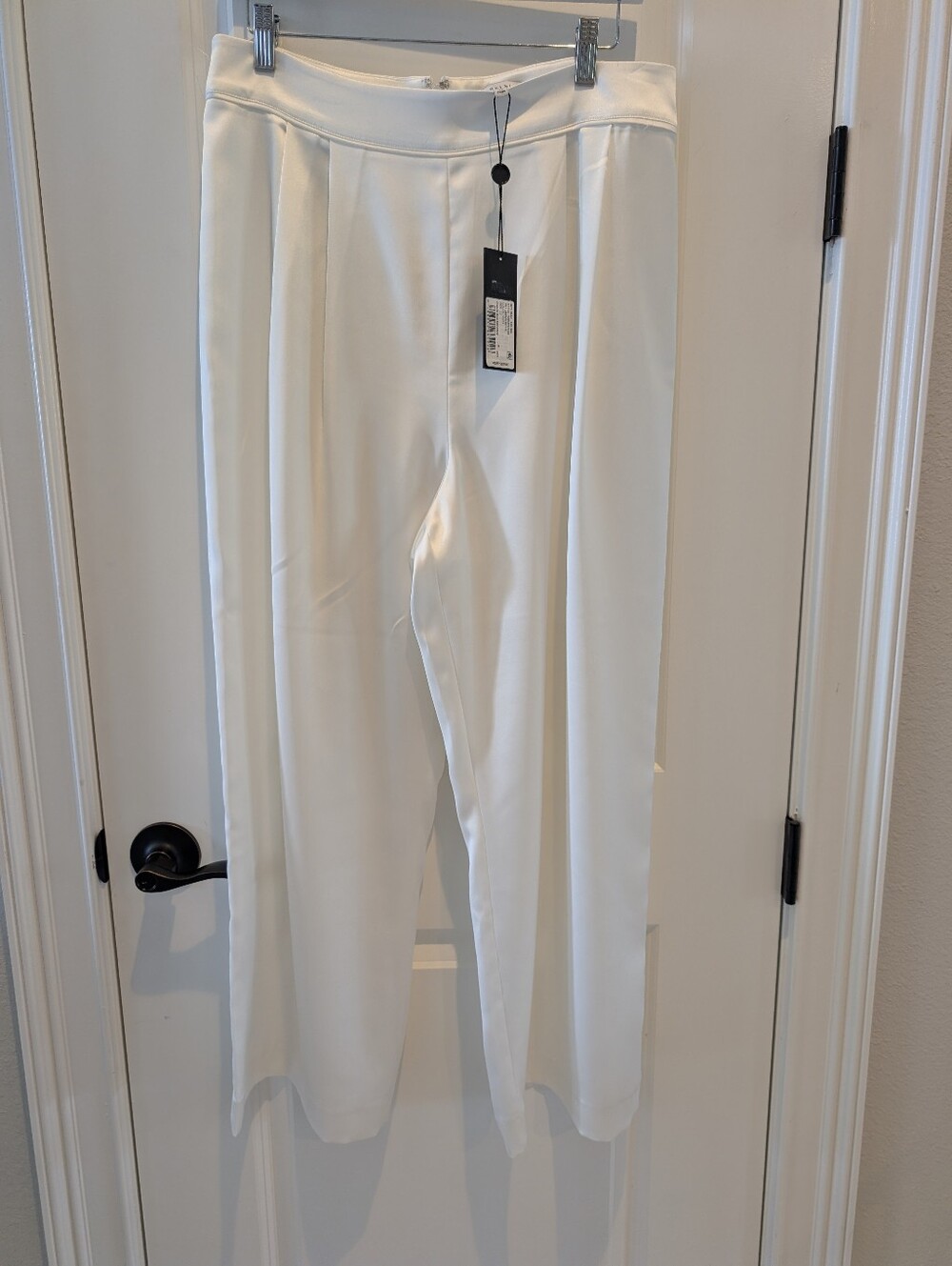 Gianni Bini White Women's Dress Pants - Wide Leg